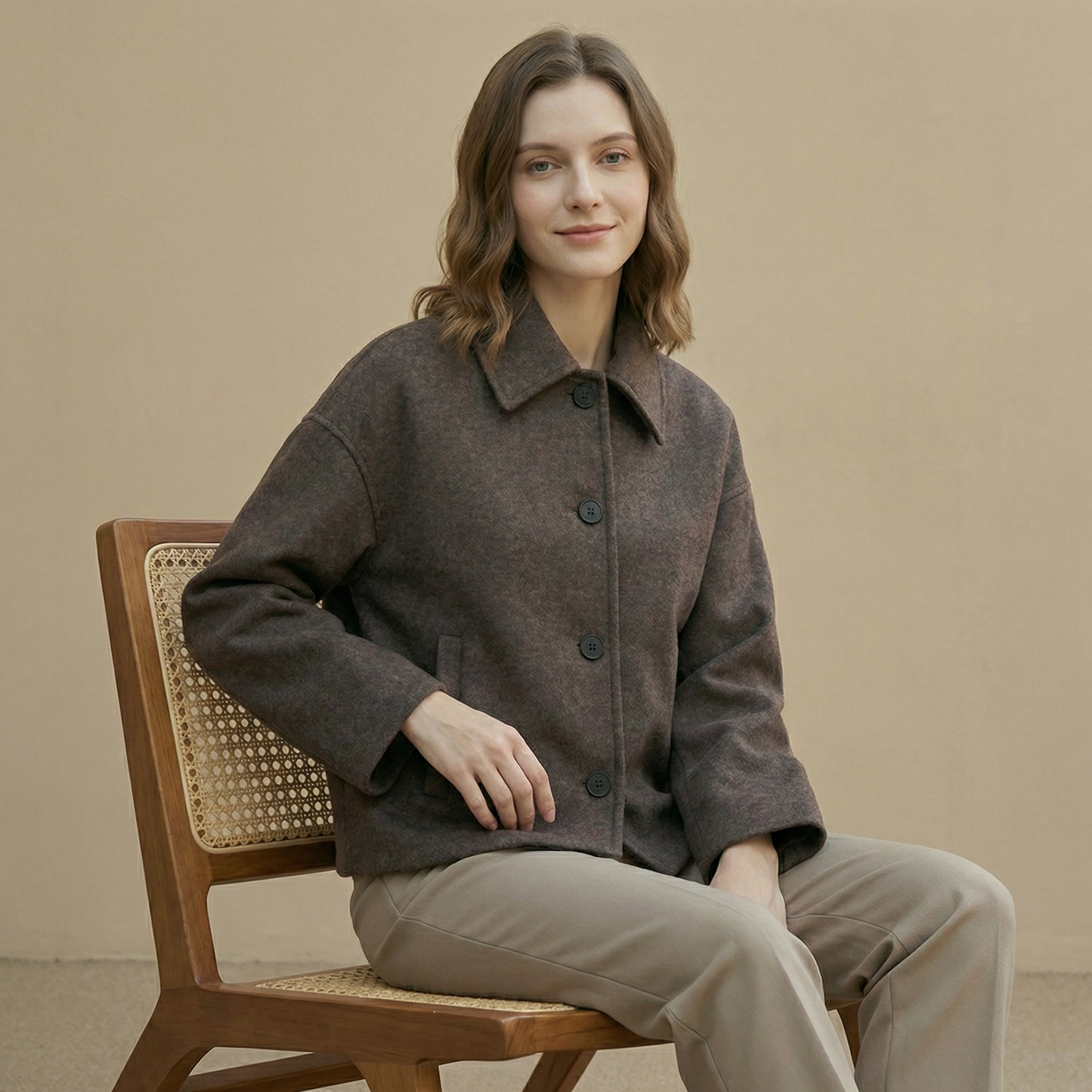 Relaxed Fit Collared Jacket for Women β Cozy & Practical Everyday Wear Caliboot