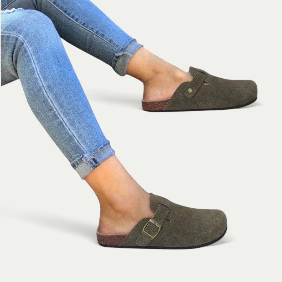 Adjustable Buckle Clogs for Women – Effortless Style & Comfort