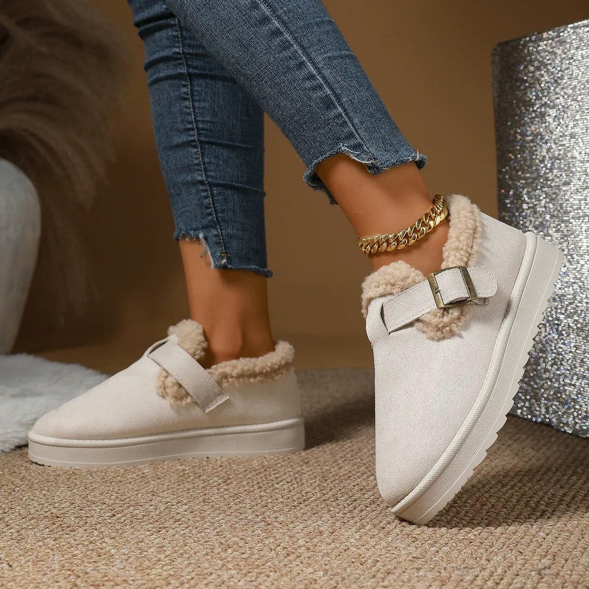 Ankle Height Snow Boots for Women – Cozy & Stylish Winter Essential