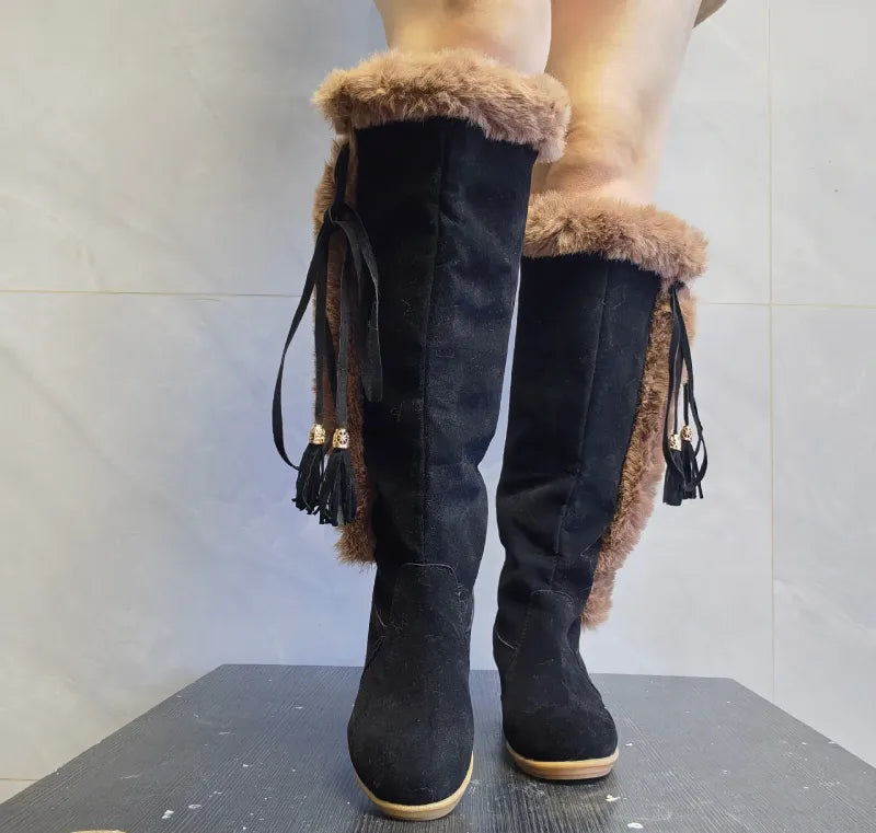 Black Combat Boots for Women – Stylish & Comfortable Winter Footwear