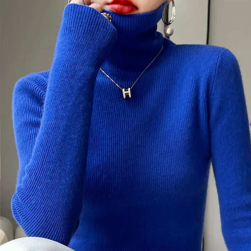 Black Turtleneck Sweater for Women – Cozy & Effortlessly Stylish 17