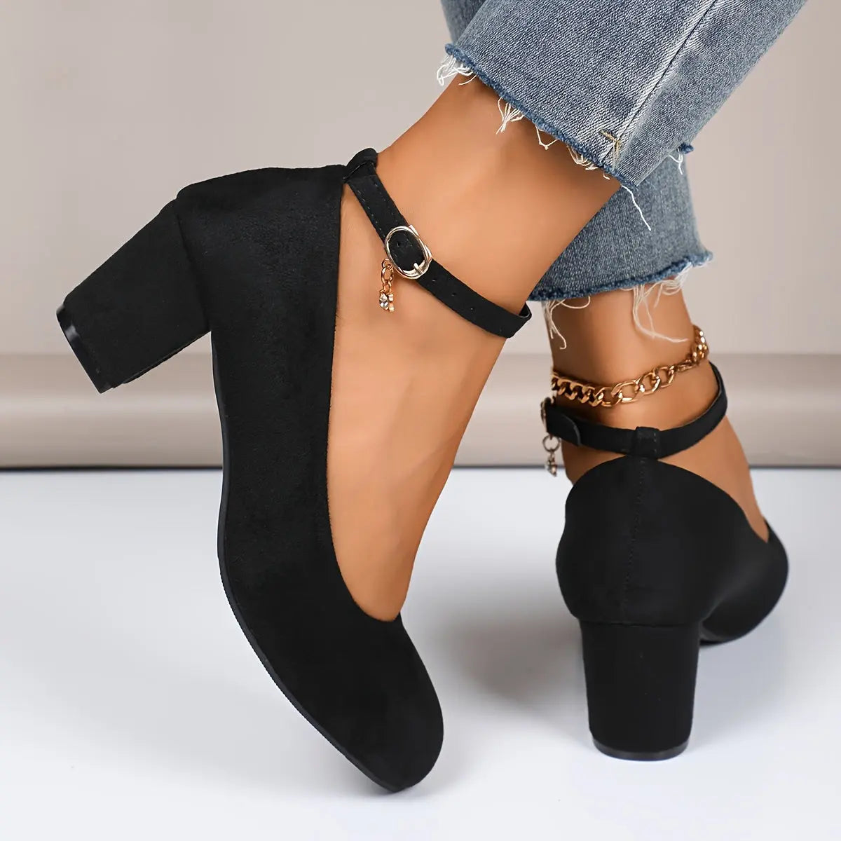 Block Heel Pumps for Women β Elegant & Versatile Style