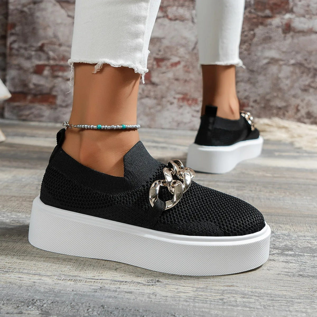 Breathable Slip-On Sneakers for Women – Stylish & Comfortable