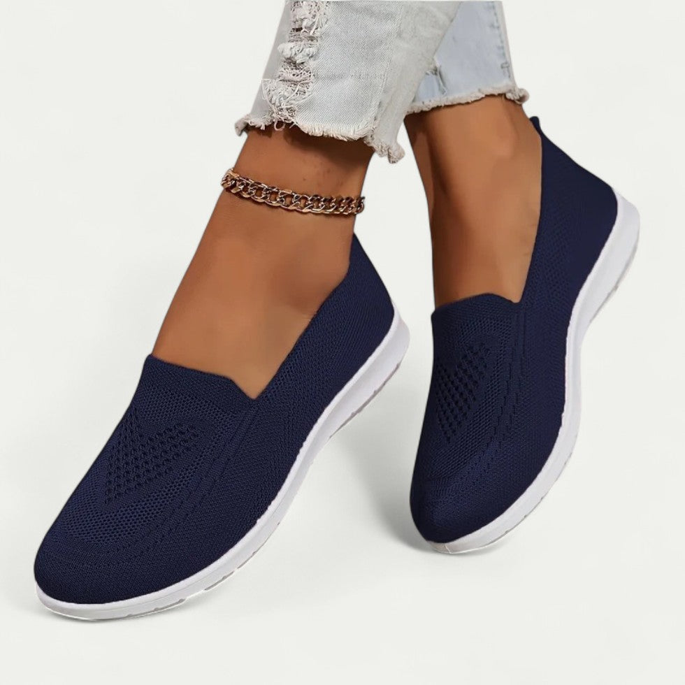 Breathable Slip-On Walking Shoes for Women – Effortless Comfort & Style