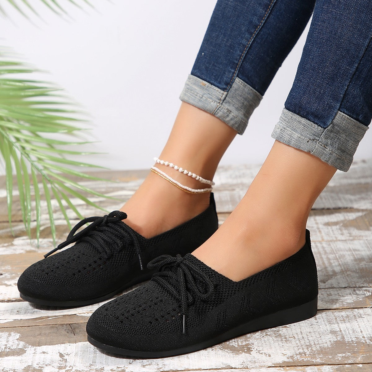 Breathable Lace-Up Sneakers for Women – Lightweight & Stylish Comfort