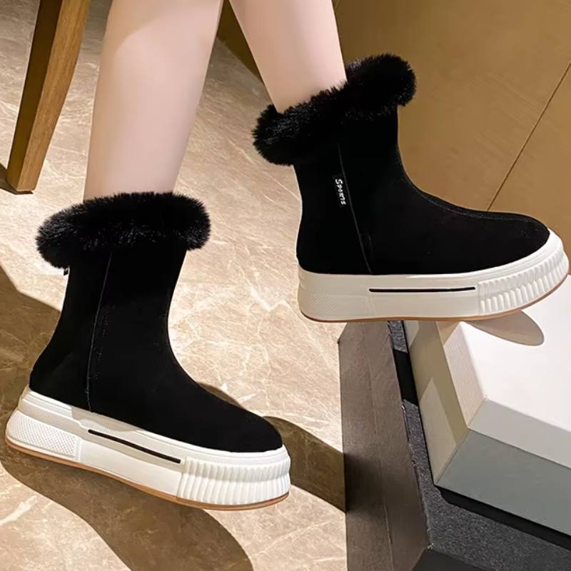 British Style Short Boots for Men and Women – Chic & Comfortable