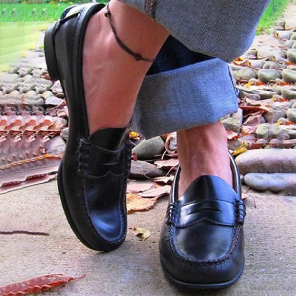 Classic Penny Loafers for Women – Timeless Elegance & Comfort