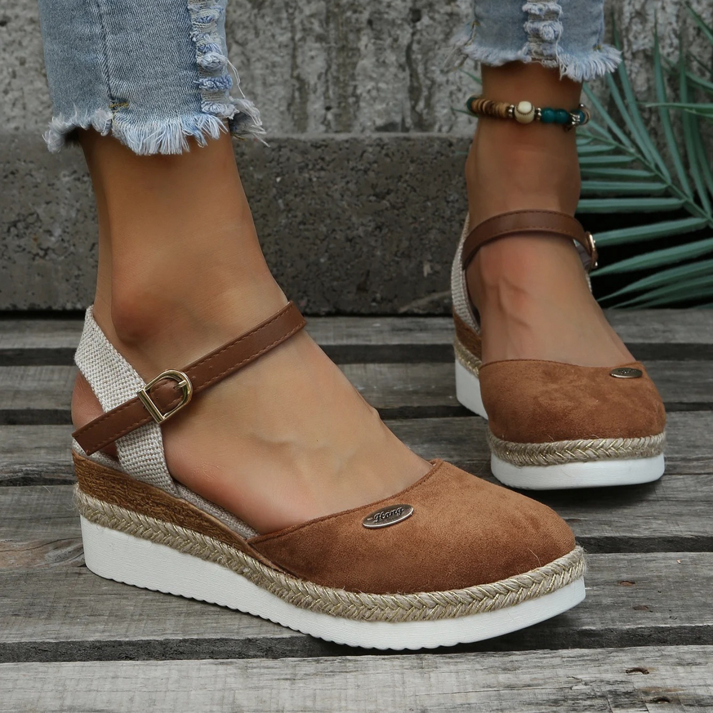Closed-Toe Espadrille Wedge Sandals for Women – Stylish & Comfortable