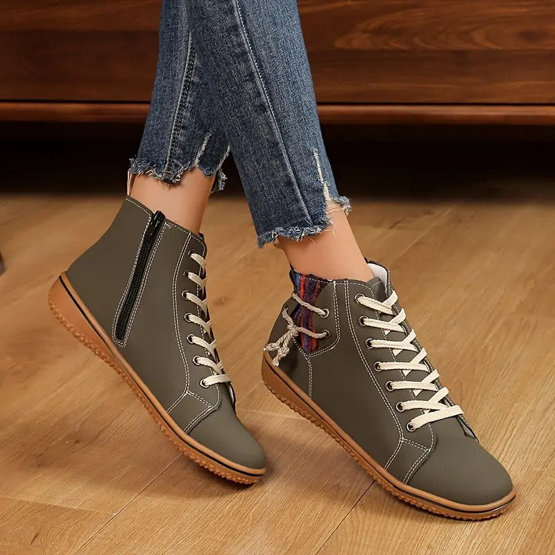 Comfortable Ankle Boots for Women – Chic & Versatile Style