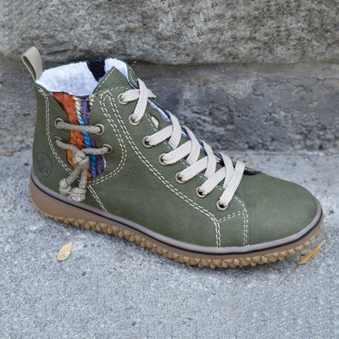 Comfortable Ankle Boots for Women – Chic & Versatile Style