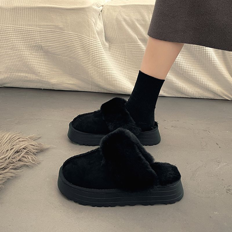 Cozy Winter Slippers for Women – Stylish & Warm Comfort
