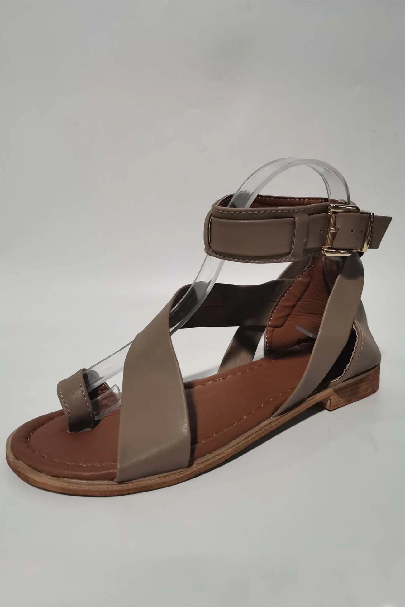 Crisscross Flat Sandals for Women – Effortless Style & Comfort
