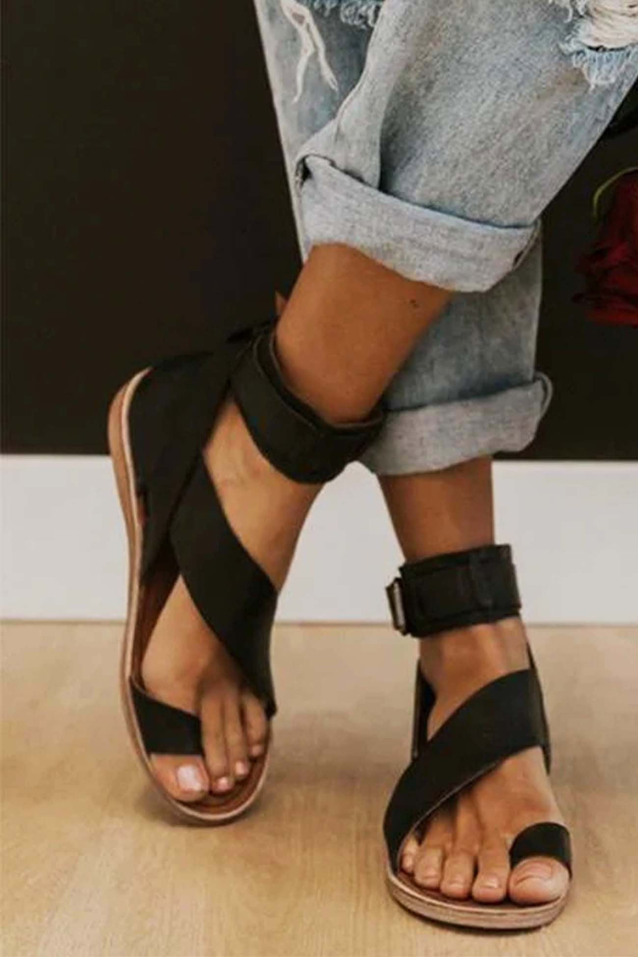 Crisscross Flat Sandals for Women – Effortless Style & Comfort