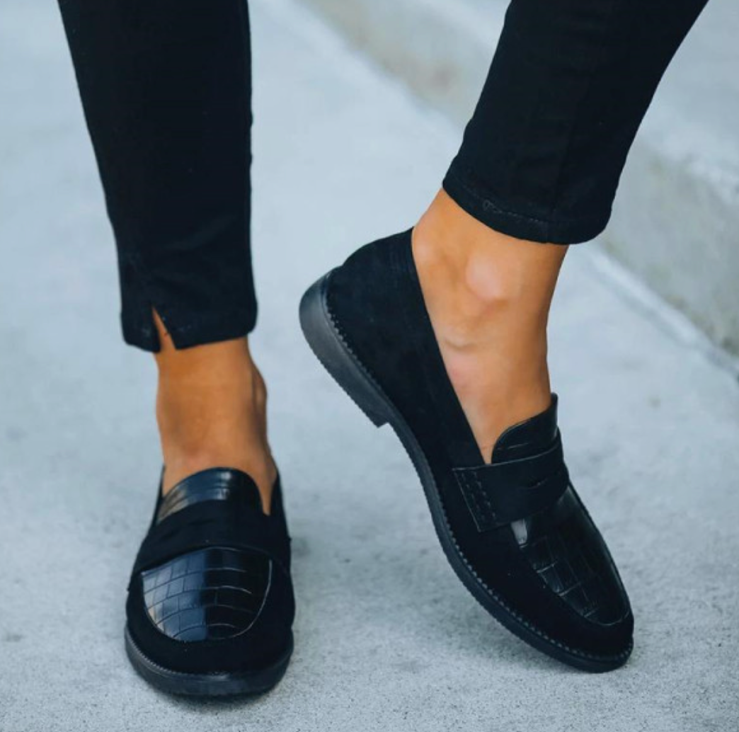Croc-Embossed Slip-On Loafers for Women – Chic & Comfortable
