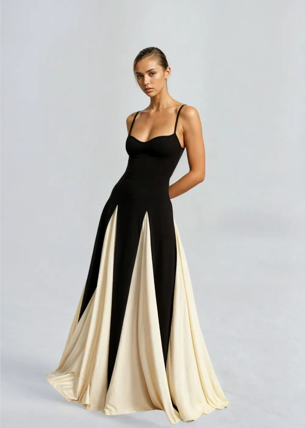 Elegant Maxi Dress for Women – Graceful & Flowing 3