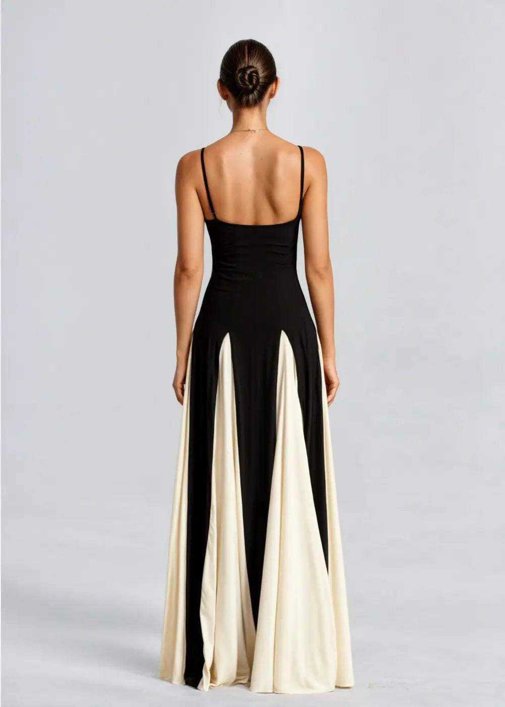 Elegant Maxi Dress for Women – Graceful & Flowing 4