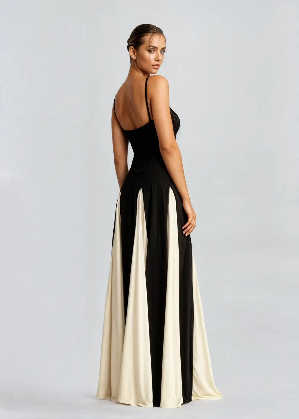Elegant Maxi Dress for Women – Graceful & Flowing 6