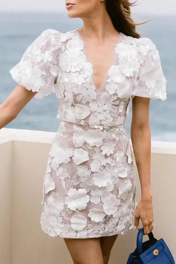 Floral Embroidered Mini Dress for Women – Stylish & Comfortable Summer Look-Caliboot