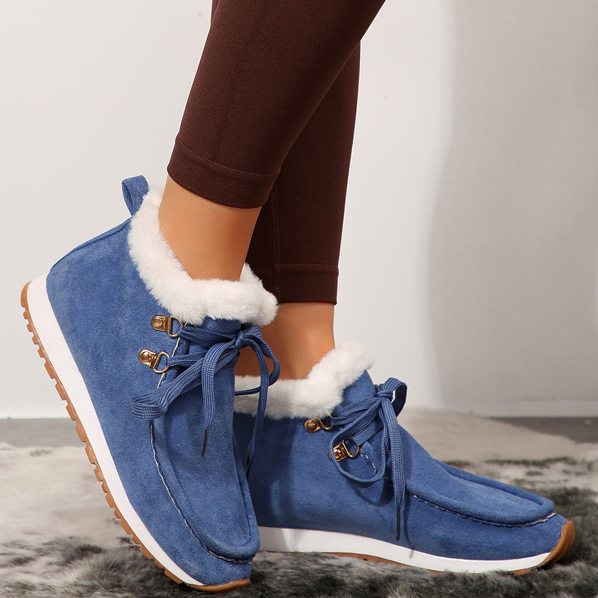 Lace-Up Winter Boots for Women – Stylish & Warm for Cold Weather