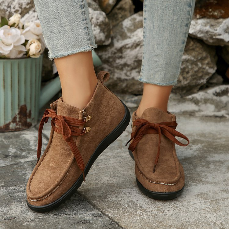 Lace-Up Winter Boots for Women – Stylish & Warm for Cold Weather