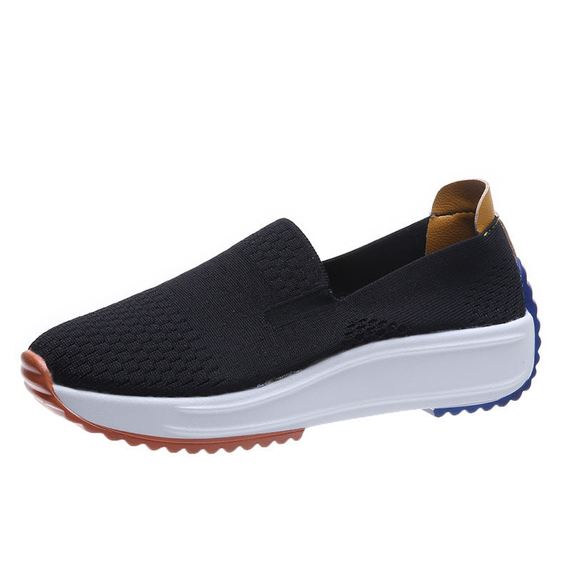 Lightweight Sports Shoes for Women – Stylish & Comfortable