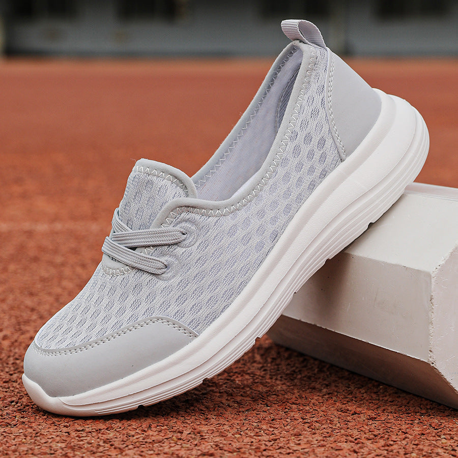 Lightweight Walking Shoes for Women – Comfortable & Versatile Slip-On Design