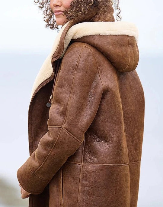 Lightweight Black Puffer Jacket for Women – Stylish & Warm Winter Coat 1
