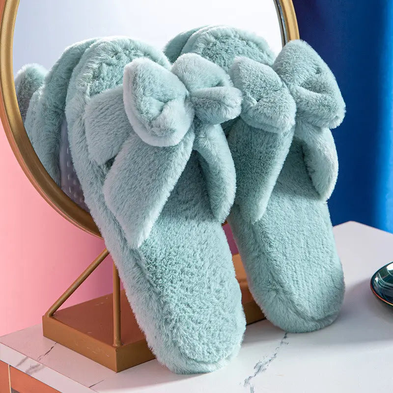 Plush Slippers with Bow for Women – Cozy & Stylish Comfort