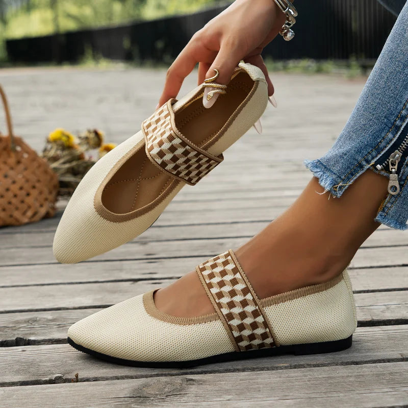 Pointed Toe Ballet Flats for Women – Chic & Versatile Comfort