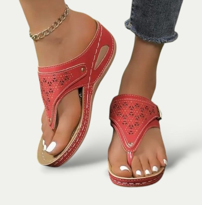 Slip-On Comfort Sandals for Women – Effortless Style & All-Day Comfort