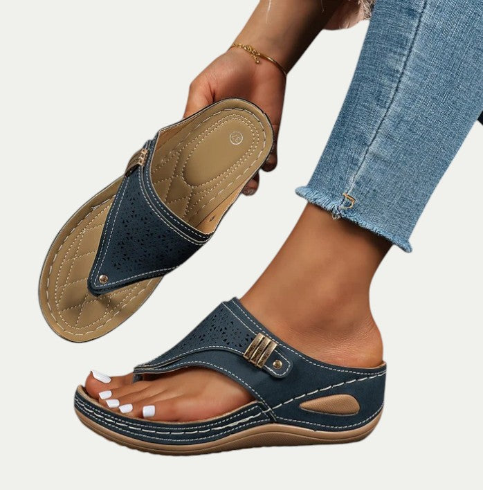 Slip-On Comfort Sandals for Women – Effortless Style & All-Day Comfort