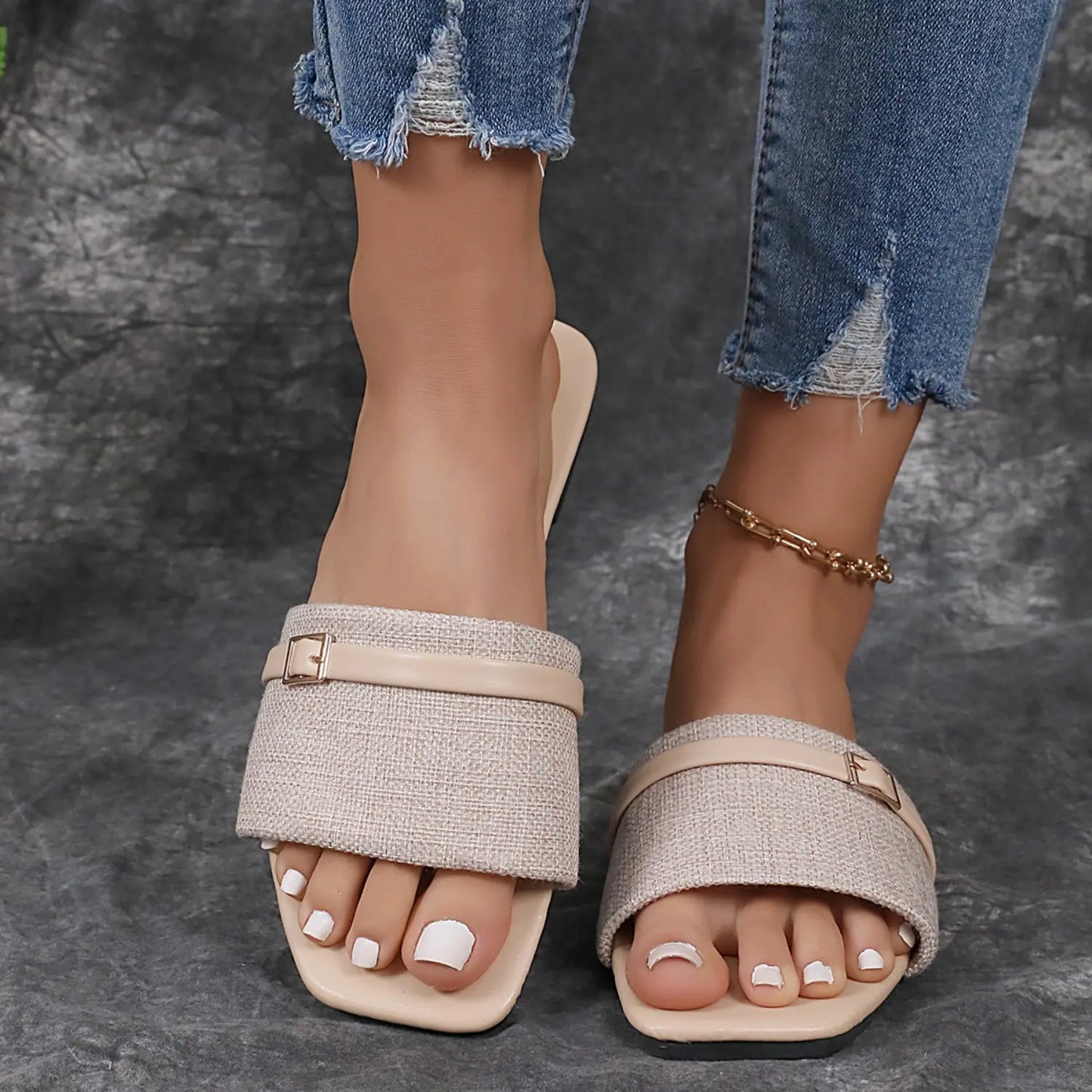 Square Toe Flat Slippers for Women β Stylish & Comfortable