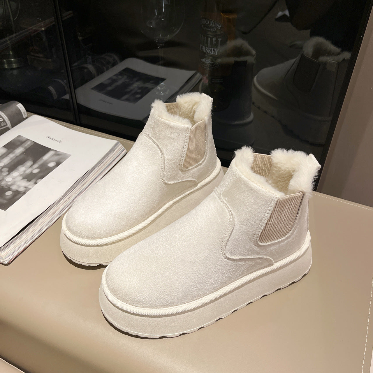 Stylish Winter Boots for Women – Warm & Comfortable Snow Boots