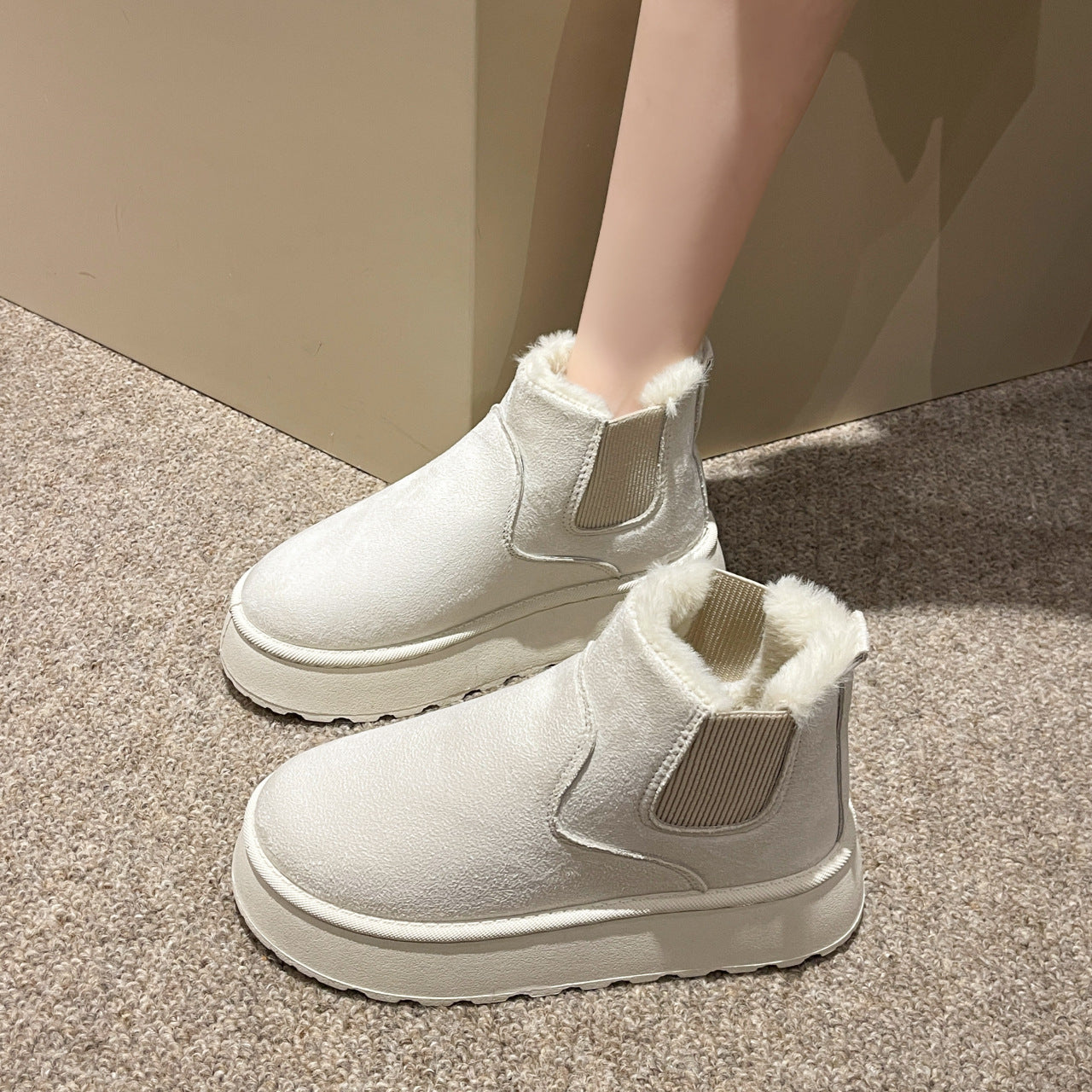 Stylish Winter Boots for Women – Warm & Comfortable Snow Boots