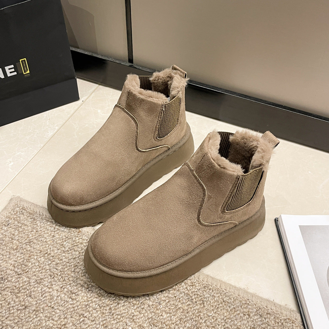 Stylish Winter Boots for Women – Warm & Comfortable Snow Boots