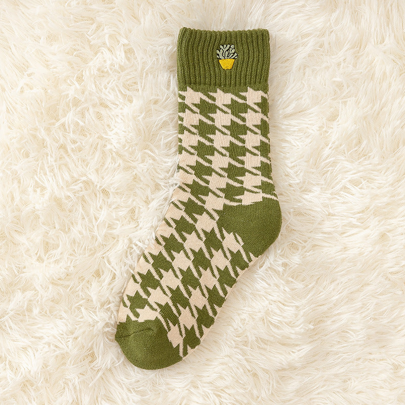Thick Winter Socks for Women – Cozy & Stylish