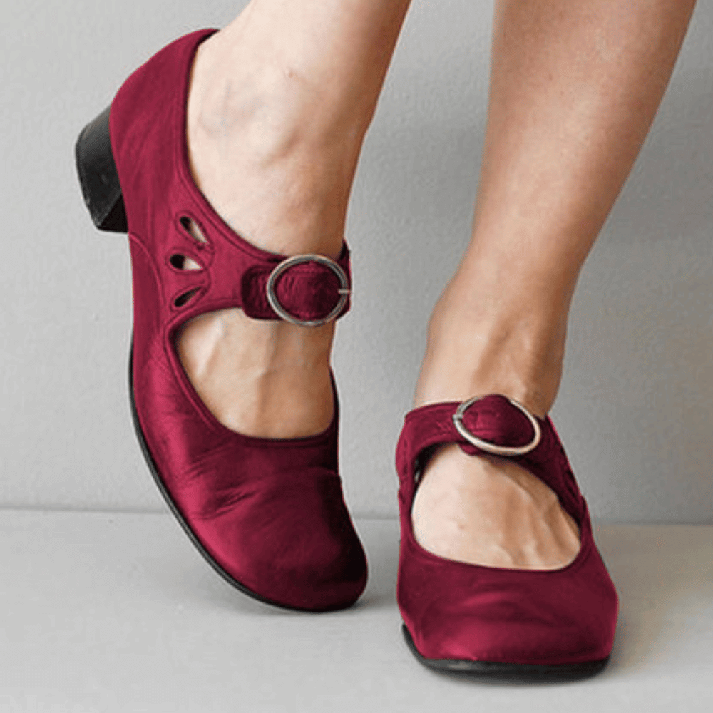 Vintage-Inspired Mary Jane Flats for Women – Elegant & Comfortable Footwear