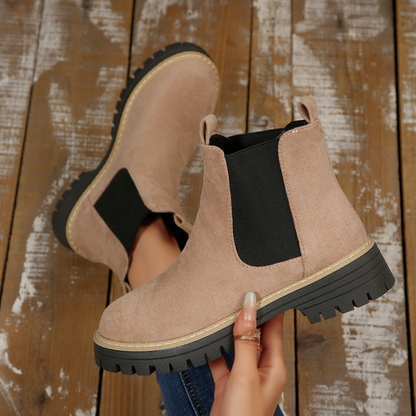 Women's Chelsea Boots – Chunky Lug Sole Ankle Boots with Elastic Side Panels Caliboot