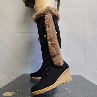Black Combat Boots for Women – Stylish & Comfortable Winter Footwear