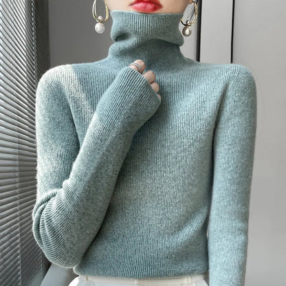 Black Turtleneck Sweater for Women – Cozy & Effortlessly Stylish 4