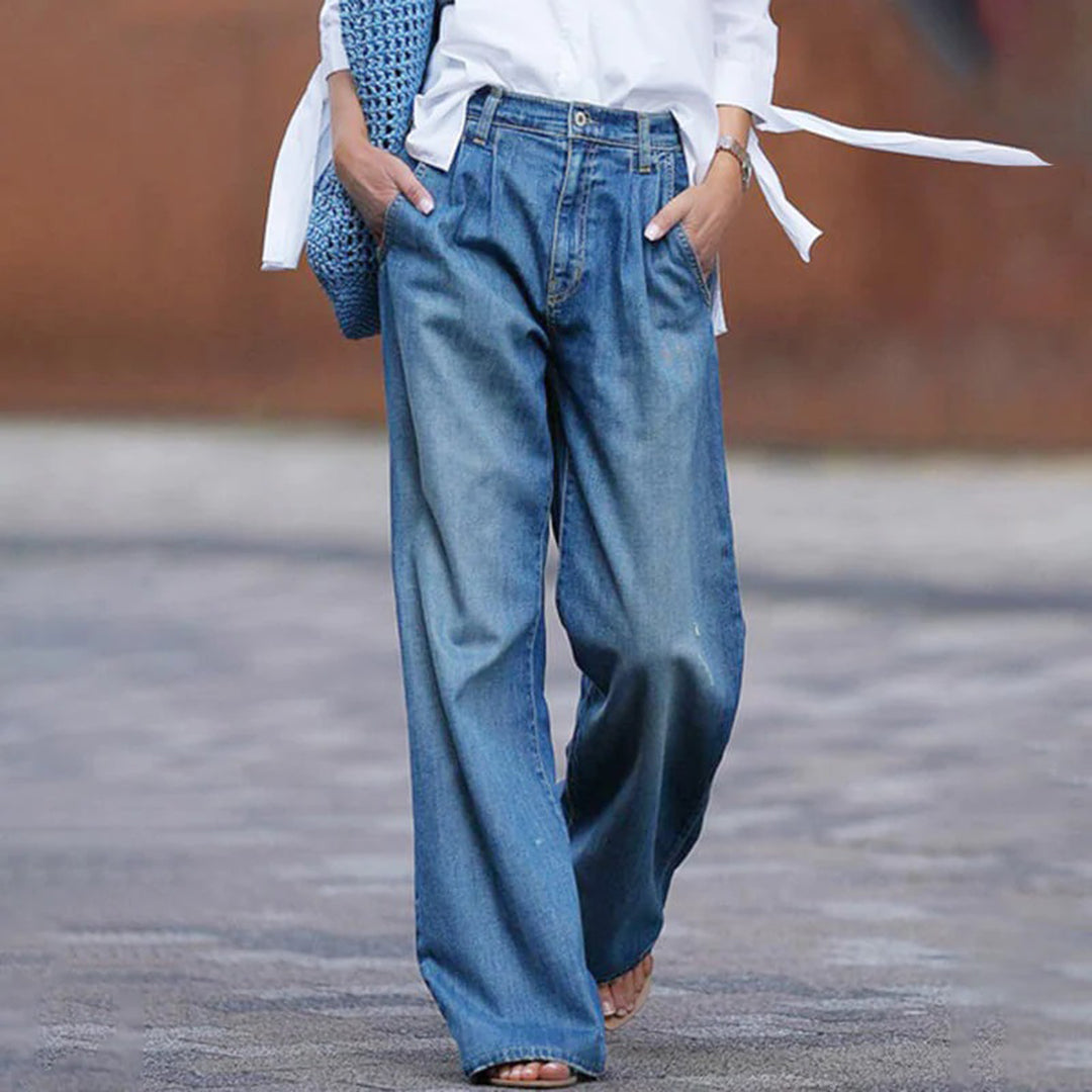 Sarah | Women’s Stylish Pleated Wide-Leg Jeans Caliboot