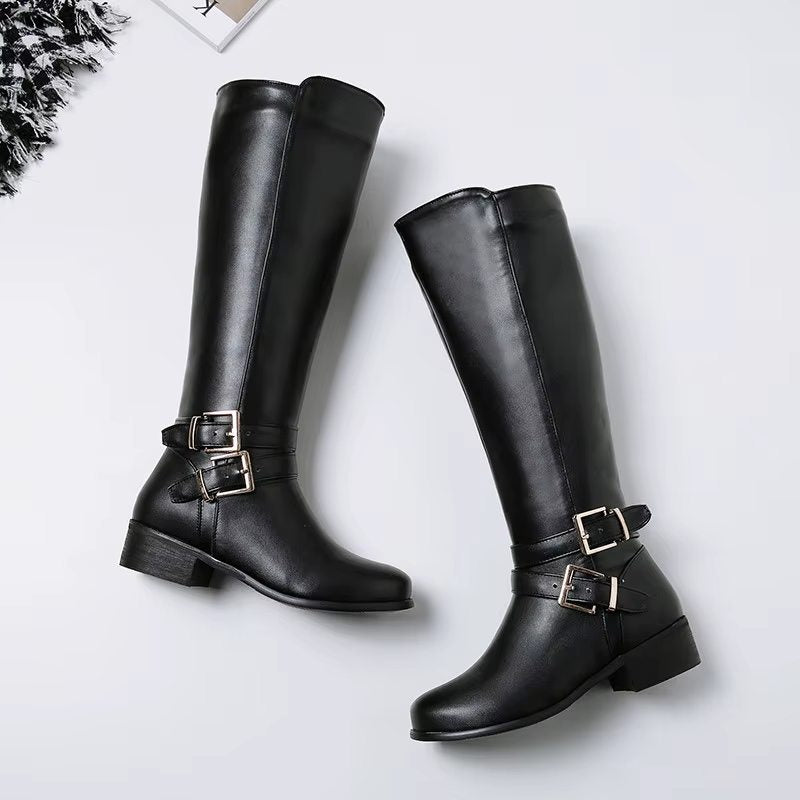 Bottes Élégantes À Talon En Cuir