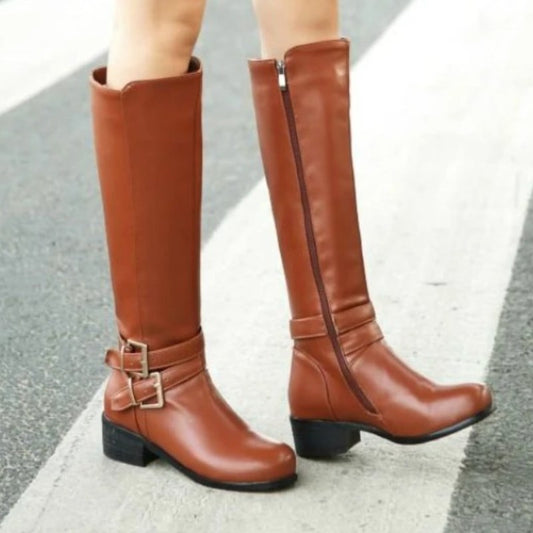Bottes Élégantes À Talon En Cuir
