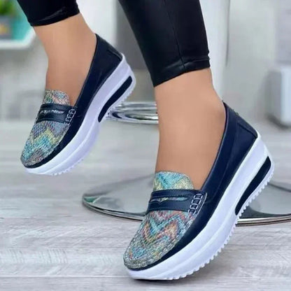 Breathable Slip-On Casual Shoes for Women – Comfortable & Stylish