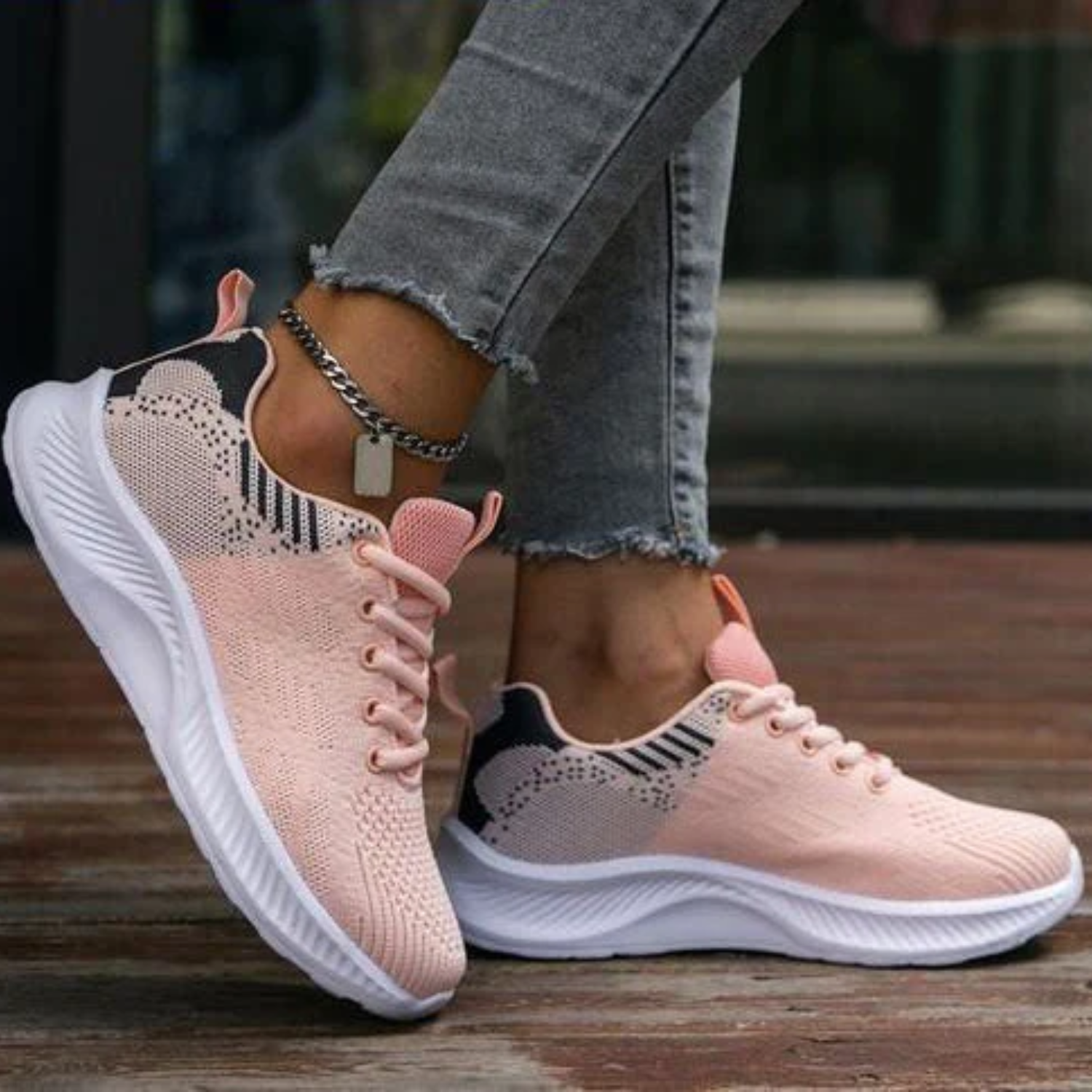 Pink / US Women 9.5