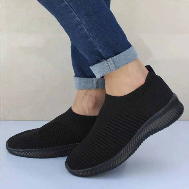 Black / 10.5