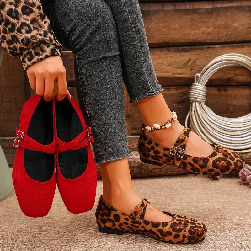 Chic Leopard Print Ballet Flats for Women – Stylish & Comfortable Ballerina Shoes