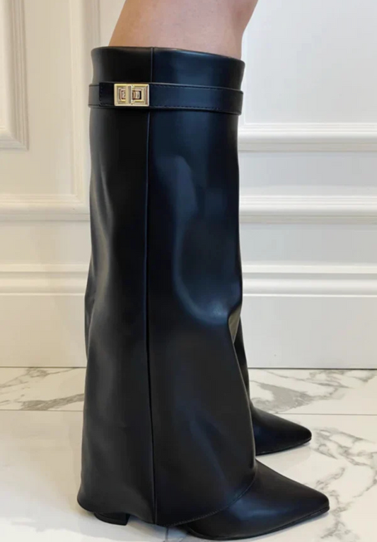 Chic & Élégantes – Bottes Noires Femme – Confort et Style Polyvalent 0