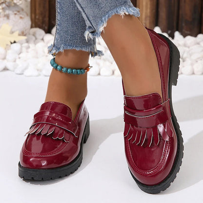 Chunky Black Loafers for Women – Stylish Comfort with Fringe Detail