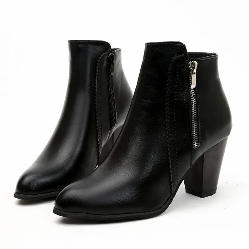 Coarse Heeled Fashion Boots for Women – Stylish & Comfortable